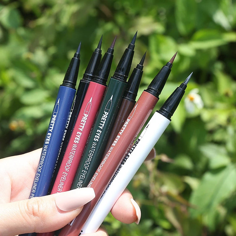 Waterproof Liquid Eyeliner Pen – Fast Dry & Long-Lasting