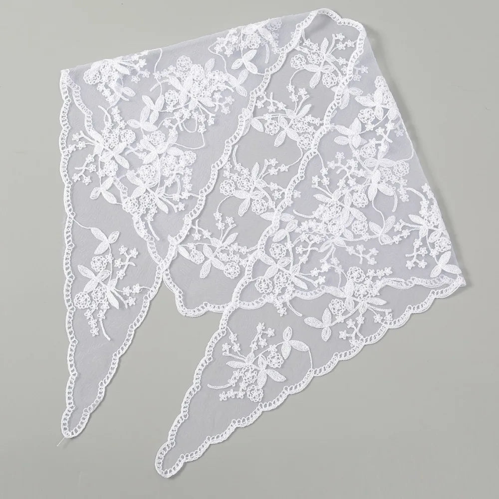 Hollow Lace Hair Scarf Headband – Vintage Triangular Bandana Lace Hair Scarf PRIMED White