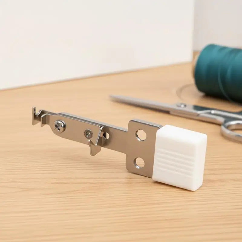 Metal Sewing Machine Needle Threader – Easy & Versatile
