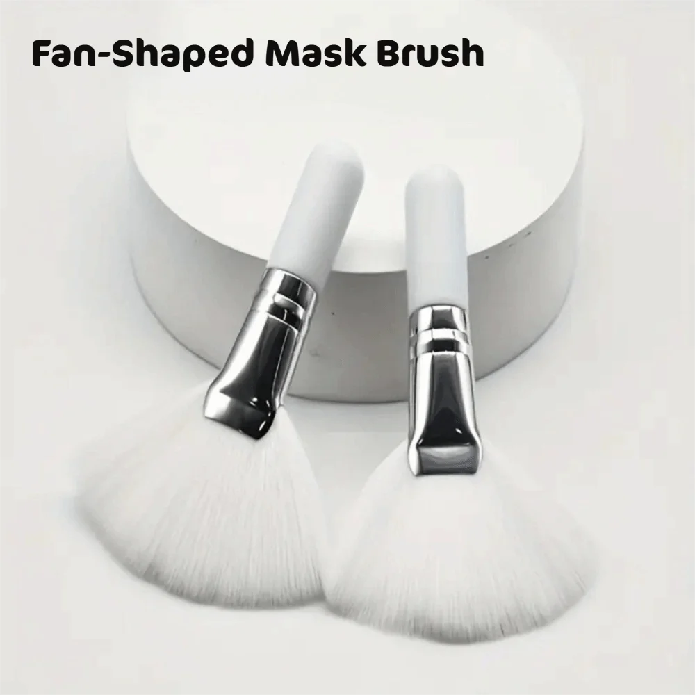 Mini Fluffy Scalloped Face Powder & Foundation Makeup Brush