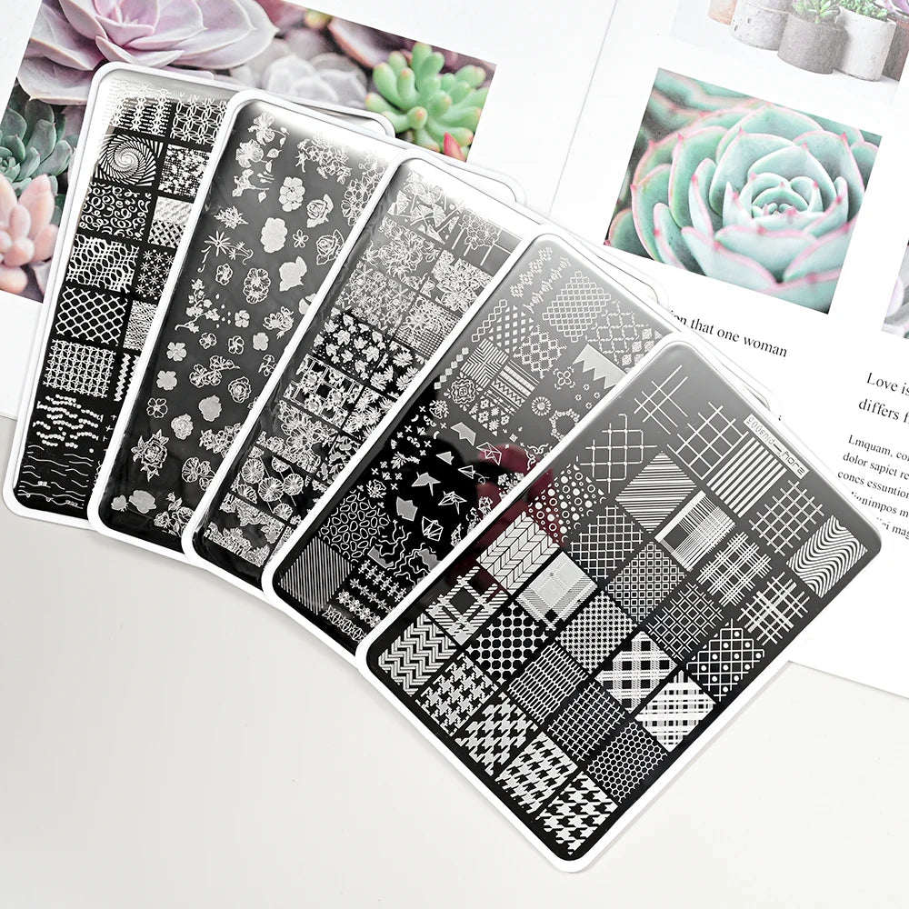 MAFANAILS Big Nail Stamping Plate – Geometry, Animals & Floral Nail Stamping Plate PRIMED