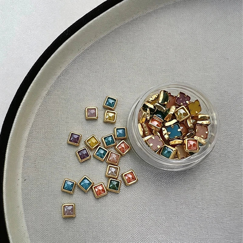 3D Gemstone Nail Art Rhinestones – Pearls, Zircon & Diamonds Nail Art Rhinestones PRIMED A3