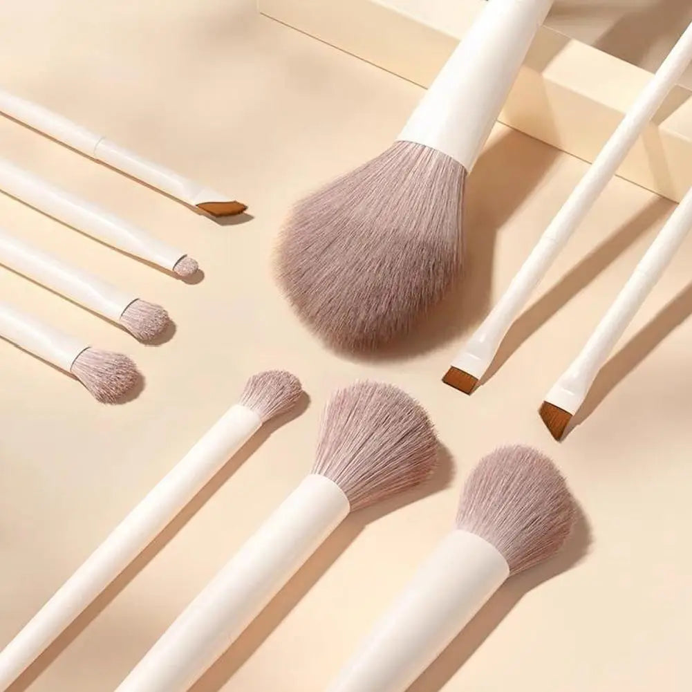 Professional Makeup Brush Set – Foundation, Blush & Eyeshadow