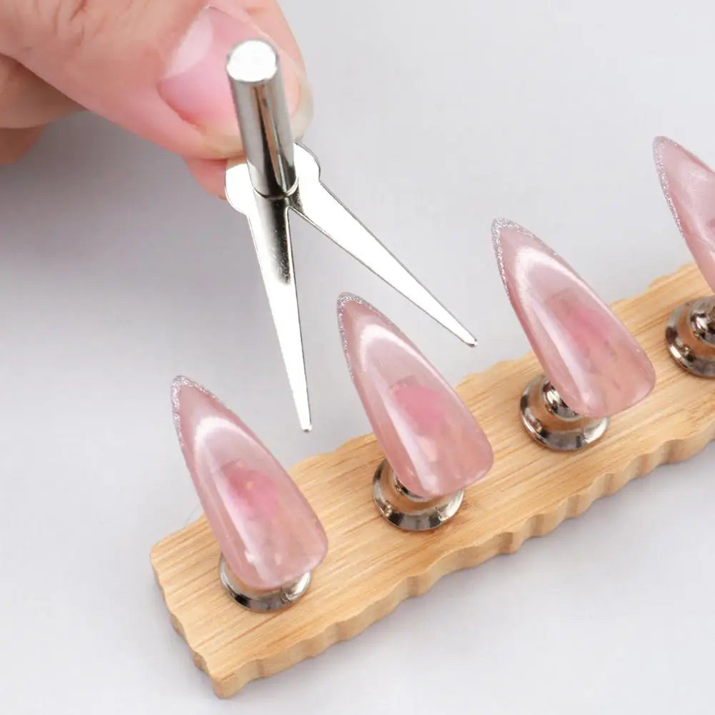 V-Shaped Cat Eye Nail Magnet Tool | Pen Magnetic Stick