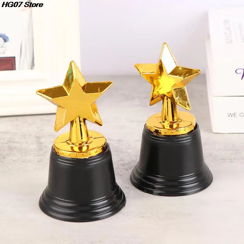 Mini Star Thumbs-Up Award Trophy for Kids – Party Prize Kids Award Trophy PRIMED