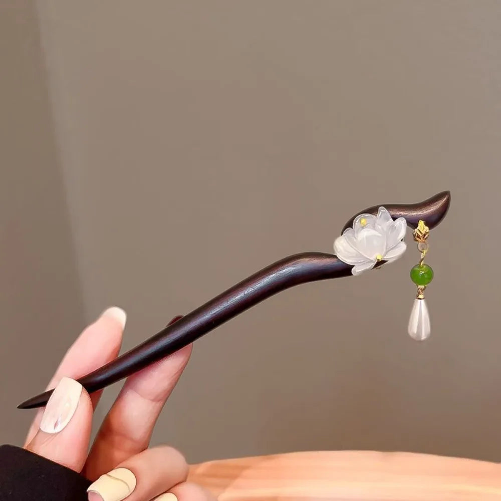 Retro Chinese Wood Hair Stick – Floral Lotus Updo Hairpin