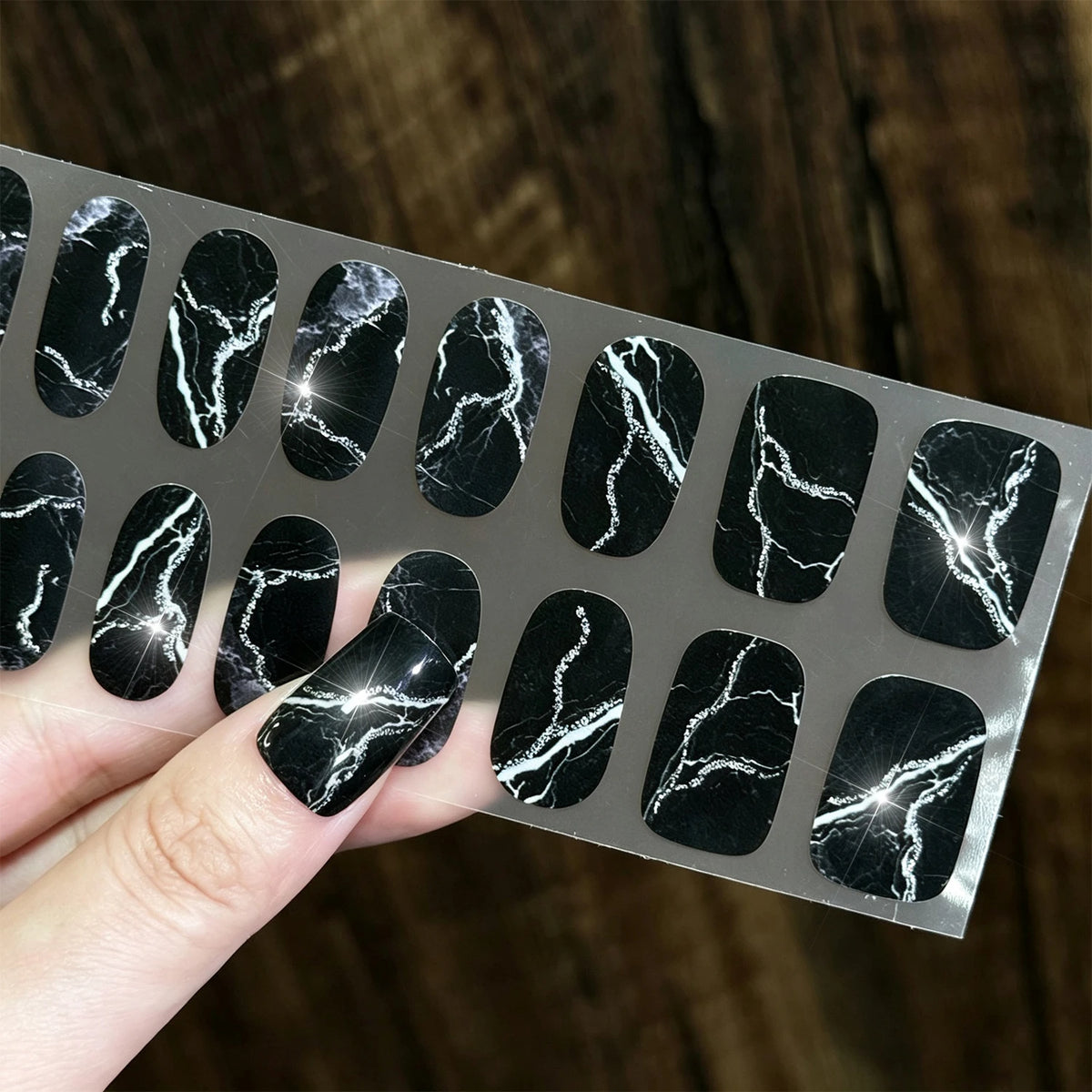 Shimmer Diamond Marble Full Cover Nail Gel Stickers – 16 Tips
