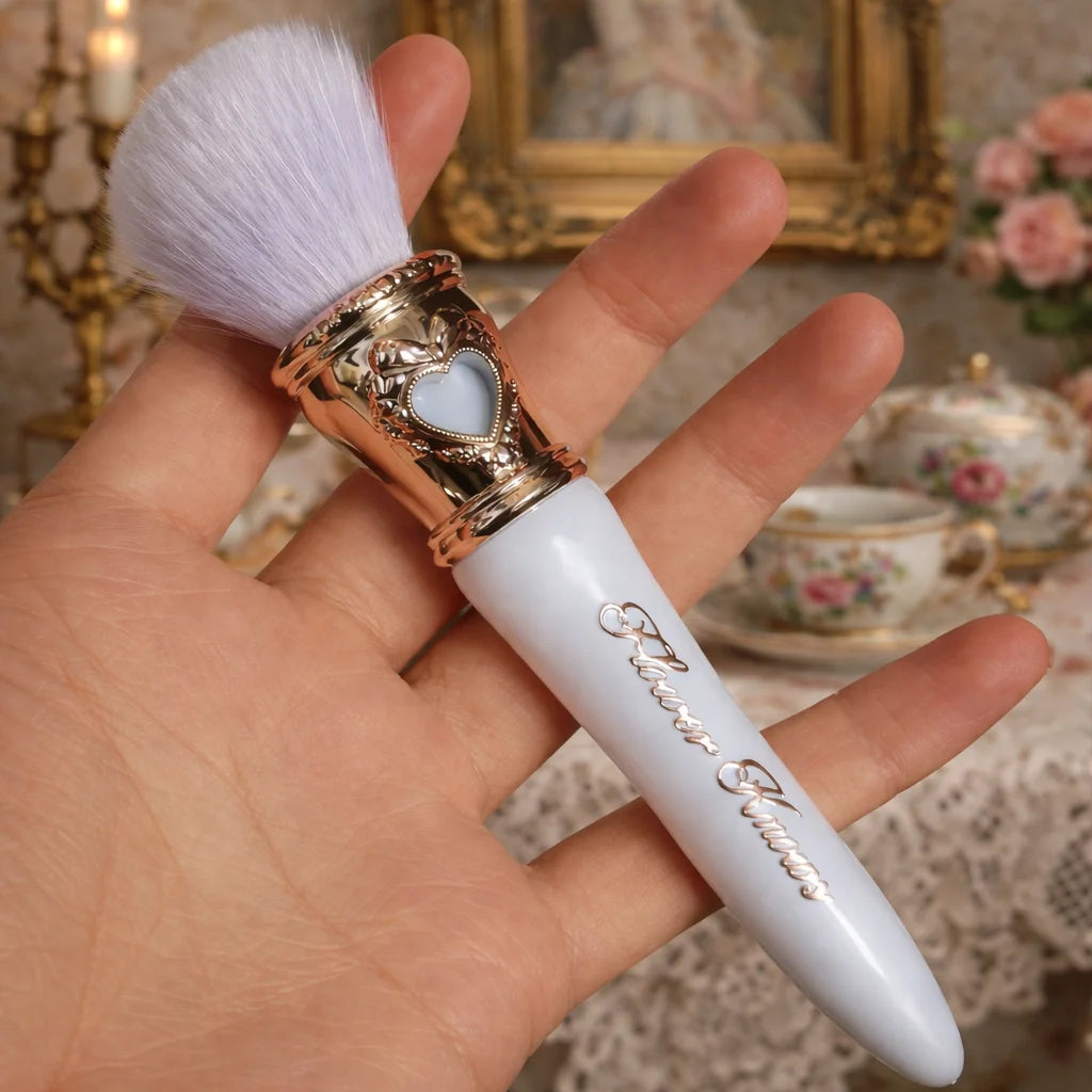 Flower Knows Bunny Garden Angled Blush Brush – Vegan