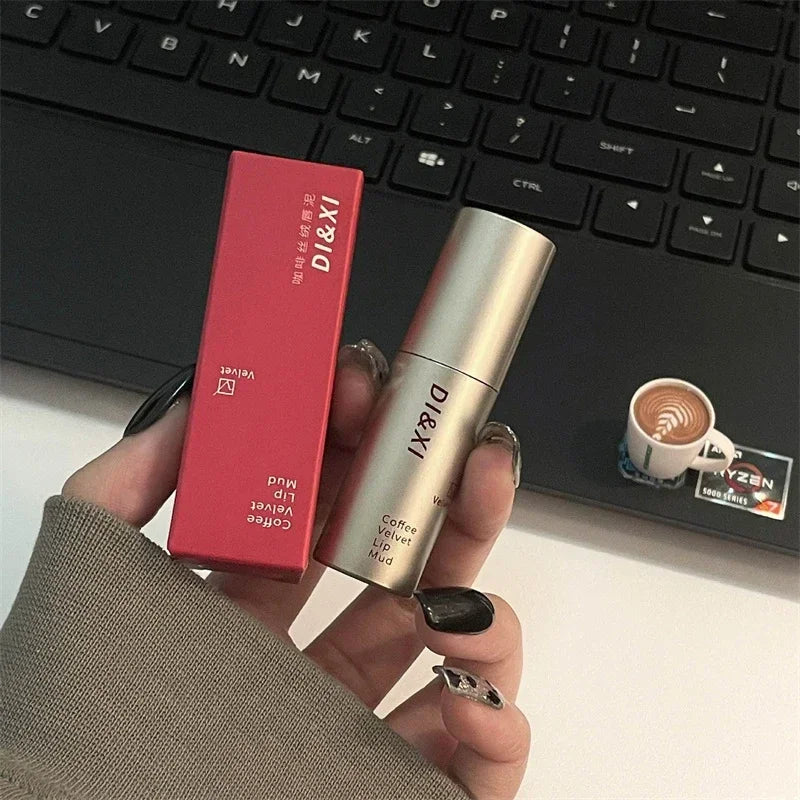 6-Color Velvet Matte Liquid Lipstick – Waterproof & Long-Lasting Liquid Lipstick PRIMED