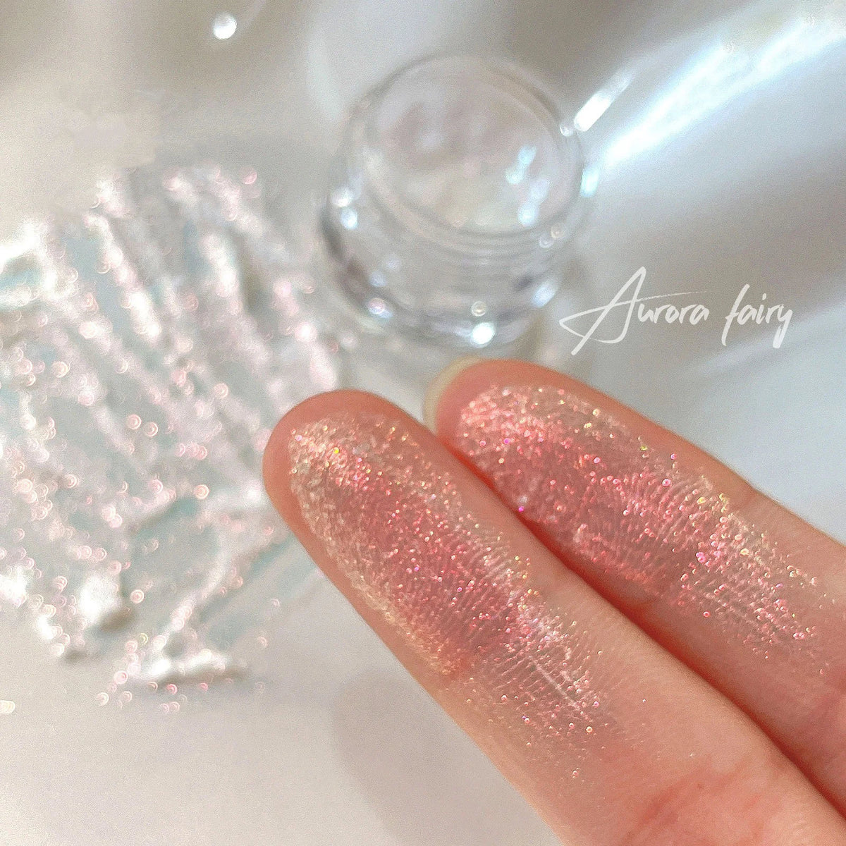 Aurora Chrome Nail Powder – Iridescent Chameleon Mirror Effect Chrome Nail Powder PRIMED