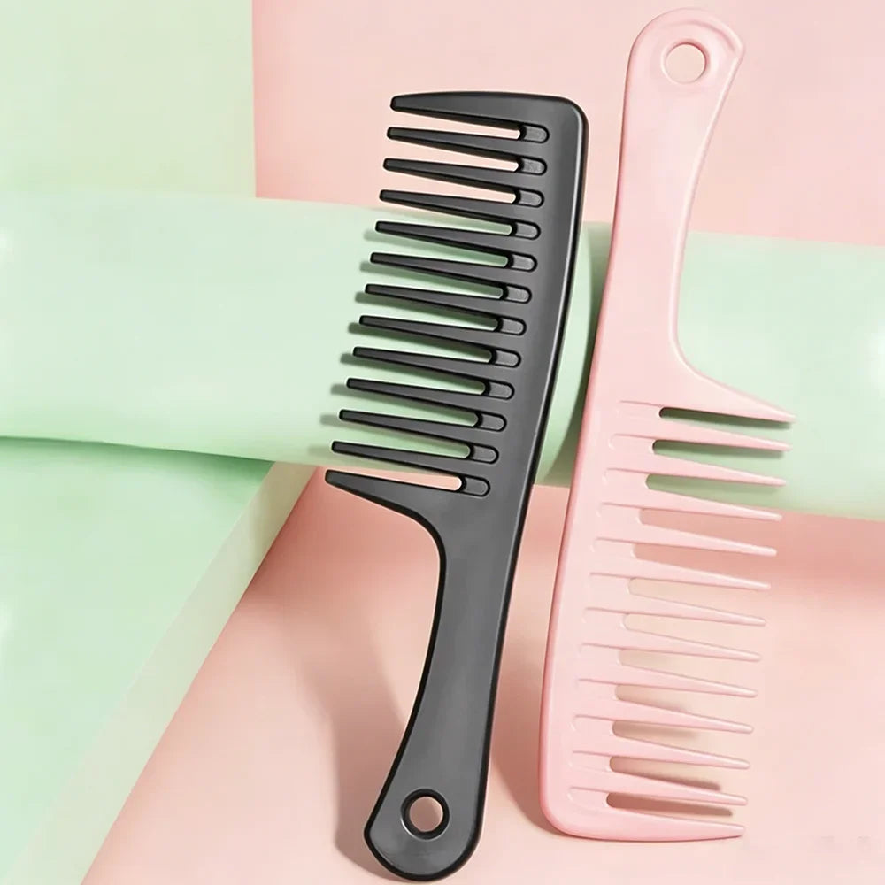 Wide-Tooth Detangling Comb – Heat Resistant, Wet & Dry Use
