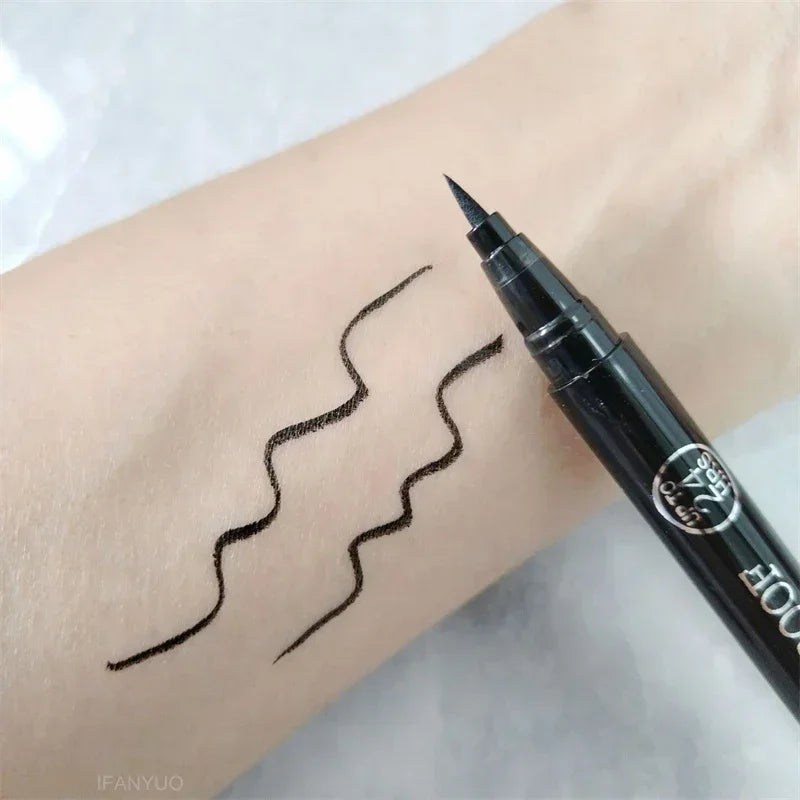 Ultra-Fine Matte Liquid Eyeliner – Waterproof Quick-Dry Black Liquid Eyeliner PRIMED