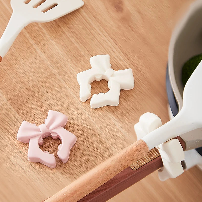 Silicone Bow Spoon Rest & Pot Clip – Utensil Holder Silicone Spoon Rest PRIMED