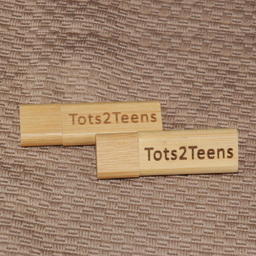Wooden USB Flash Drive Custom Logo Bulk 4GB–64GB | 10/30/50 Pack