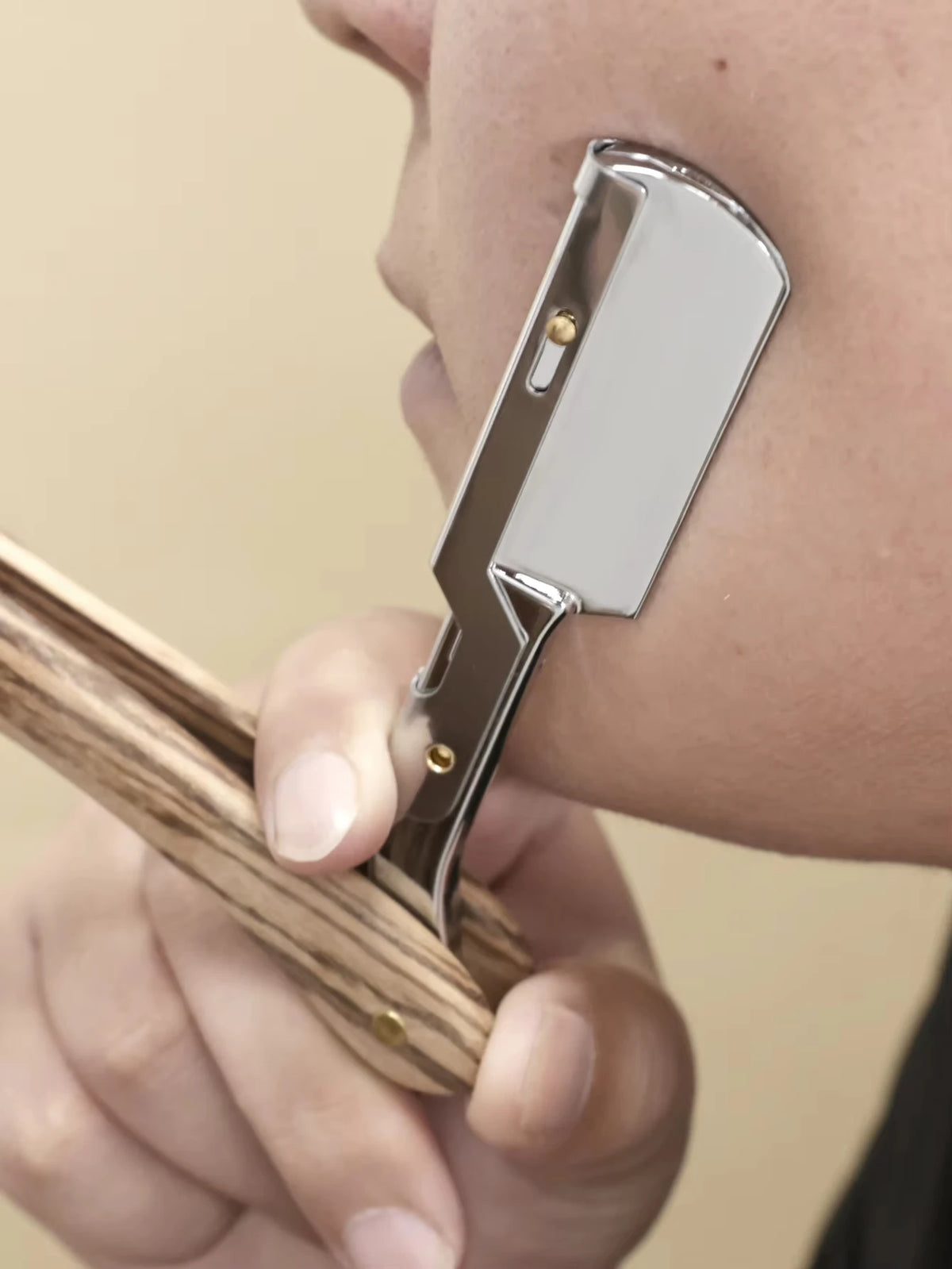 Straight Edge Folding Razor – Stainless Steel Barber Shaver
