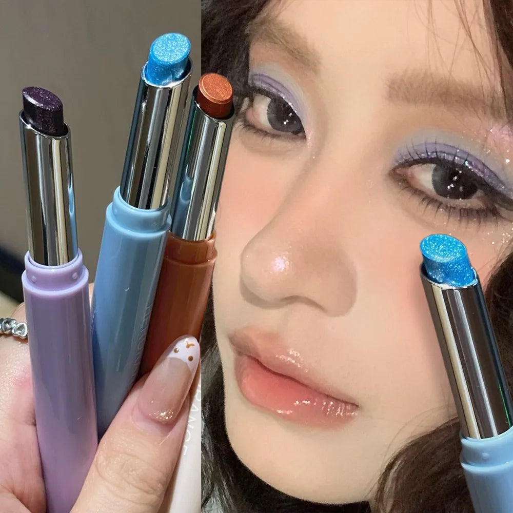 Shimmer Eyeshadow Pen – 3-in-1 Pearlescent Highlight Stick