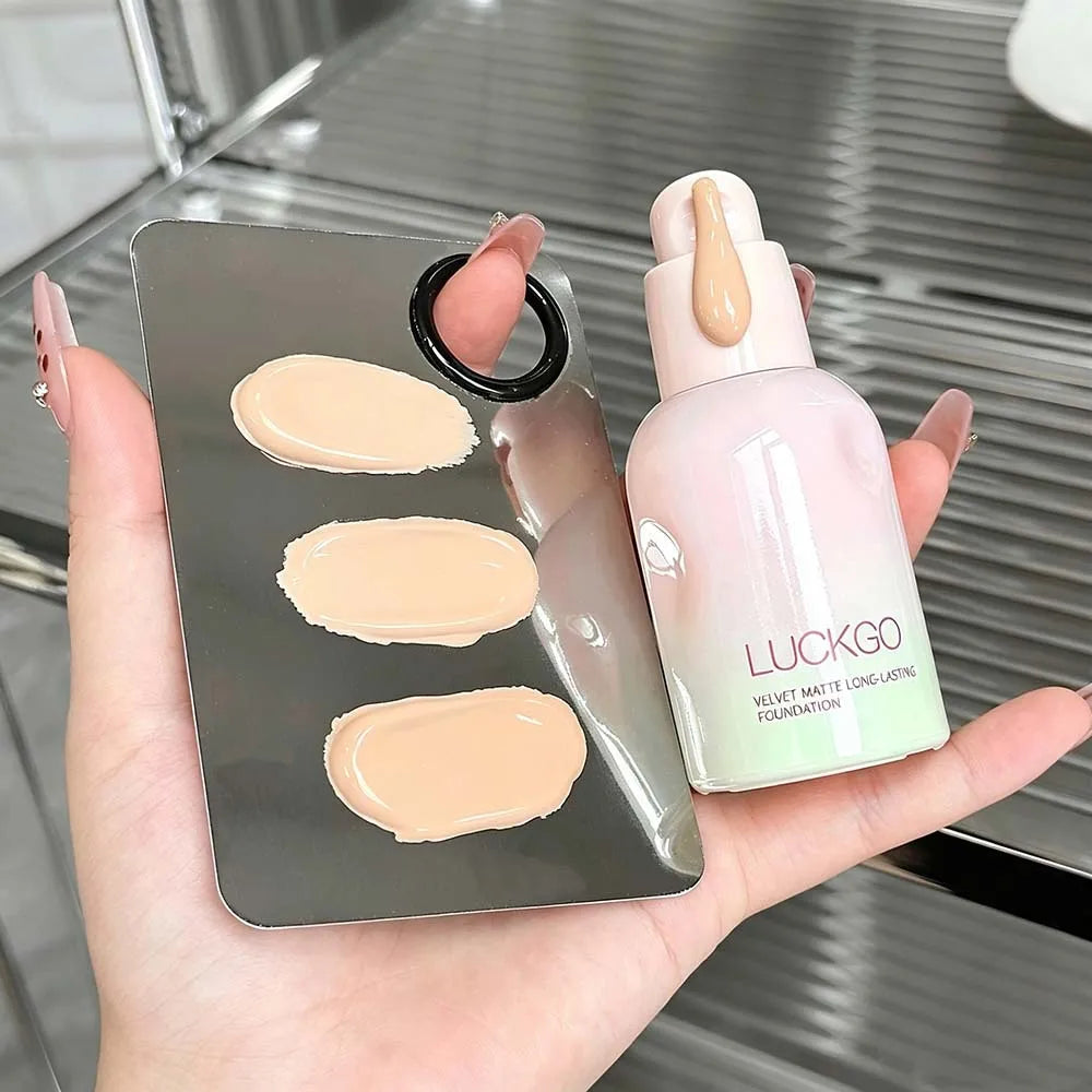 Liquid Foundation – Oil Control, Brightening & Waterproof Liquid Foundation PRIMED