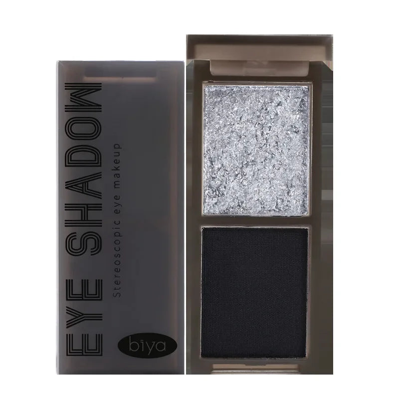 Two-Color Matte & Glitter Eyeshadow Palette – Red & Black