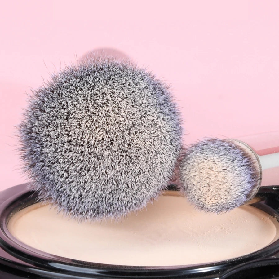 2-Piece Foundation & Concealer Makeup Brush Set – Soft Nylon Makeup Brush Set PRIMED