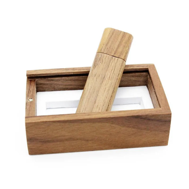 Wooden USB Flash Drive 8–64GB | Bamboo Maple Memory Stick