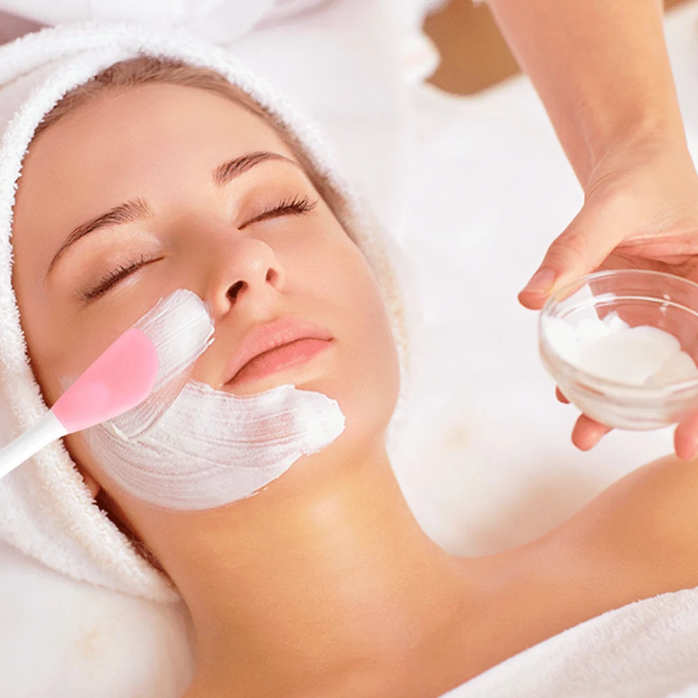 2-in-1 Silicone Facial Cleansing Brush & Mask Applicator Facial Cleansing Brush PRIMED