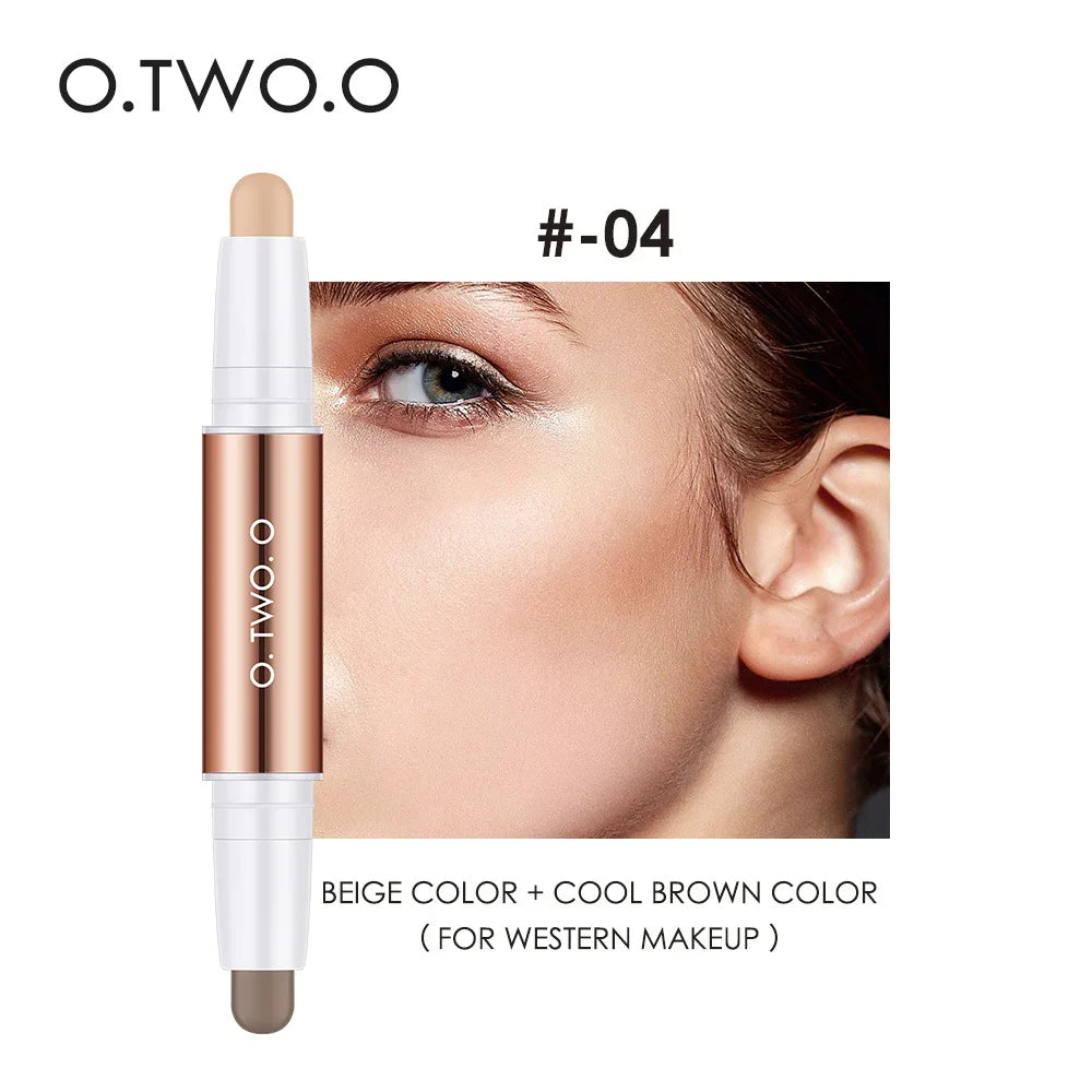 O.TWO.O Double-Ended Concealer & Highlighter Contour Stick