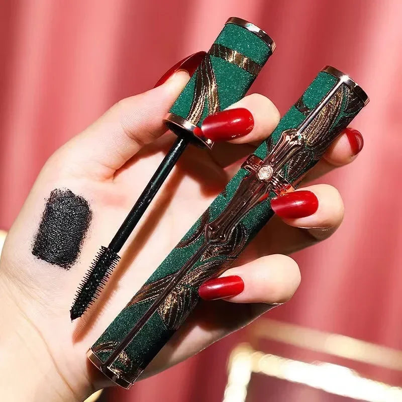 Waterproof Curling Mascara – Long-Lasting Thick Natural Fiber