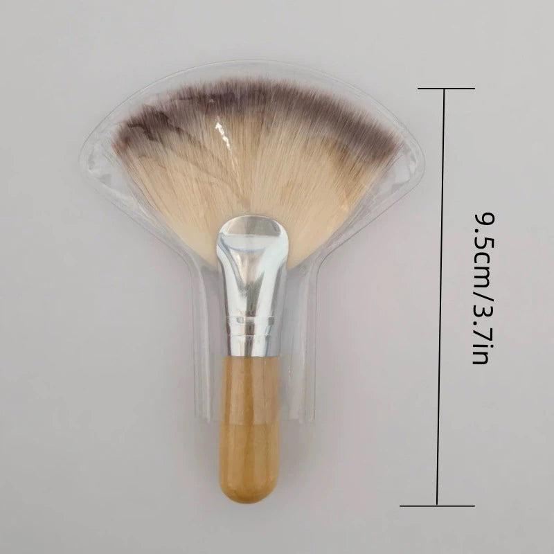 Mini Fan Makeup Brush – Soft Bristles & Wood Handle