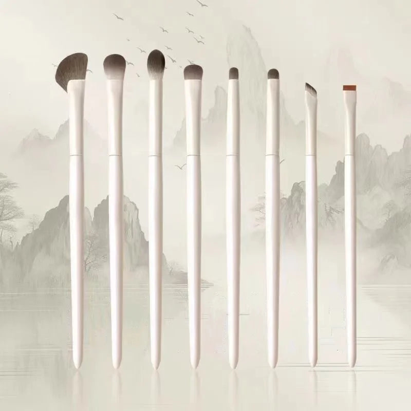 Eyeshadow Makeup Brush – Blush, Brow, Powder & Contour