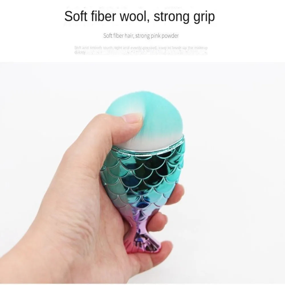 Mermaid Fish Tail Blush Brush – Soft Powder Makeup Brush