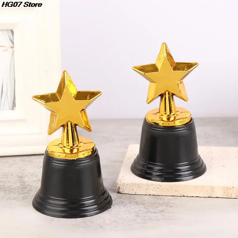 Mini Star Thumbs-Up Award Trophy for Kids – Party Prize Kids Award Trophy PRIMED
