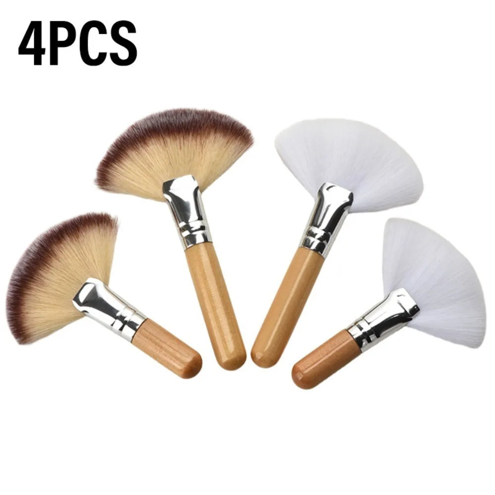Mini Fan Makeup Brush – Soft Bristles & Wood Handle