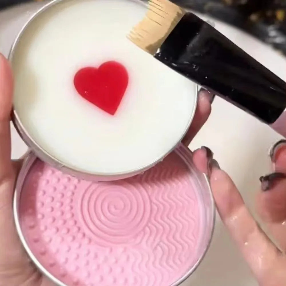 Makeup Brush Cleaner Soap with Silicone Mat | Heart Tin