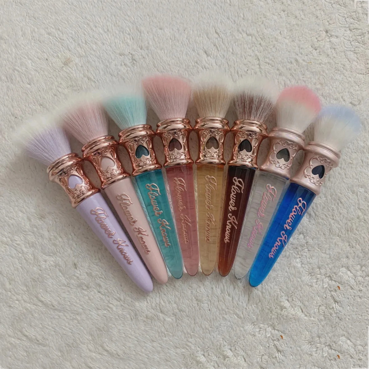 Flower Knows Moonlight Mermaid Brush – Pearlescent Makeup