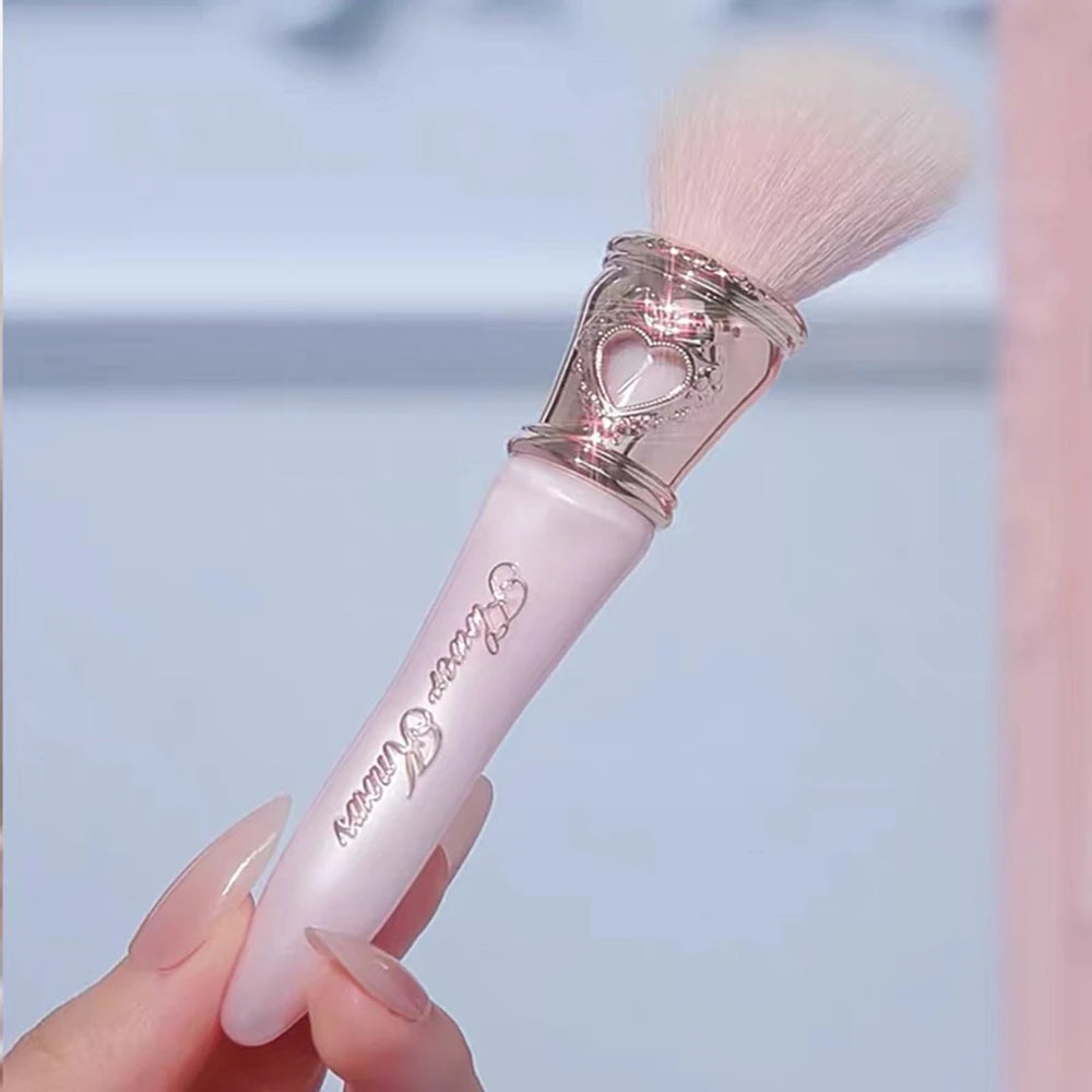 Flower Knows Moonlight Mermaid Brush – Pearlescent Makeup