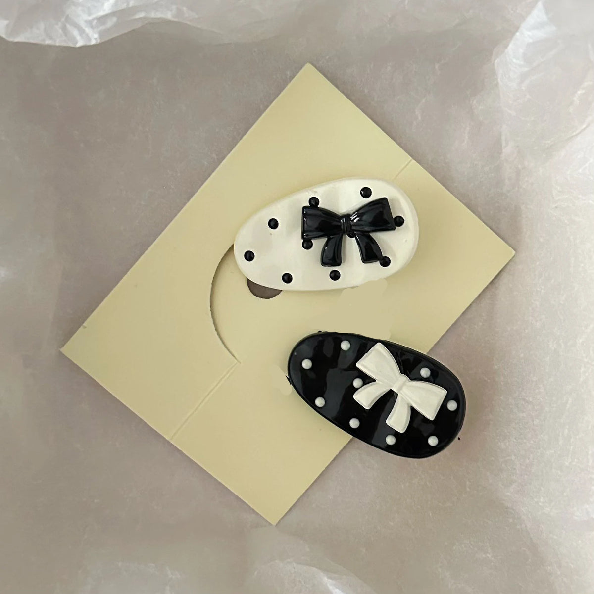 Polka Dot Bow Hair Clip – Black & White Cute Clip for Women