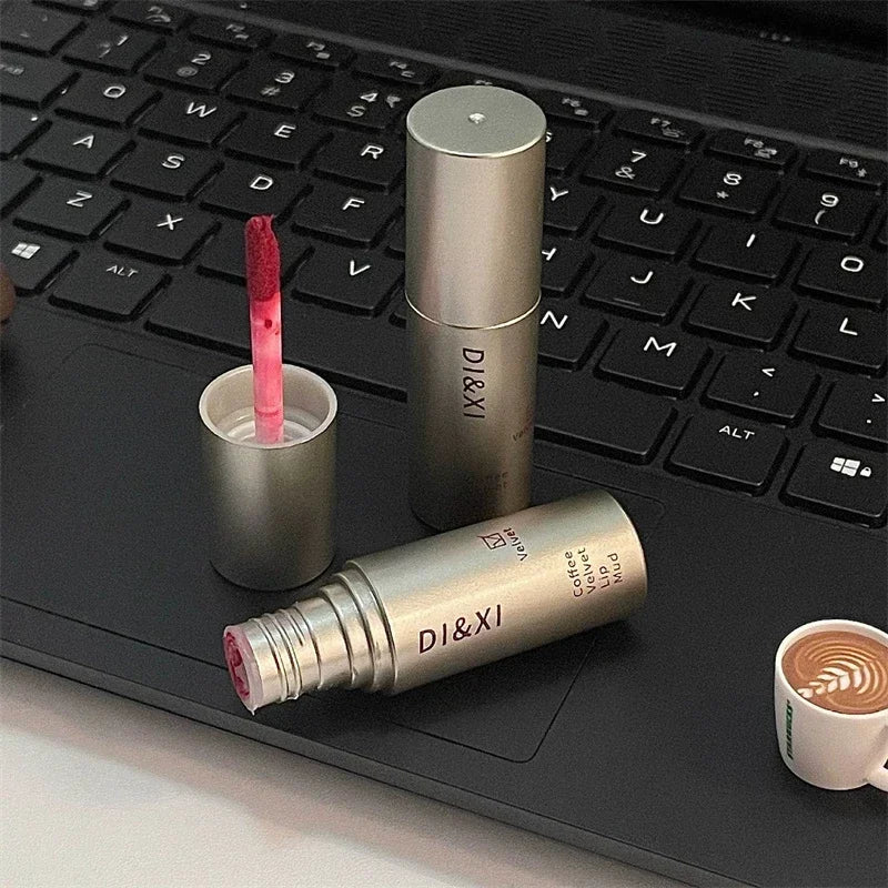 6-Color Velvet Matte Liquid Lipstick – Waterproof & Long-Lasting Liquid Lipstick PRIMED