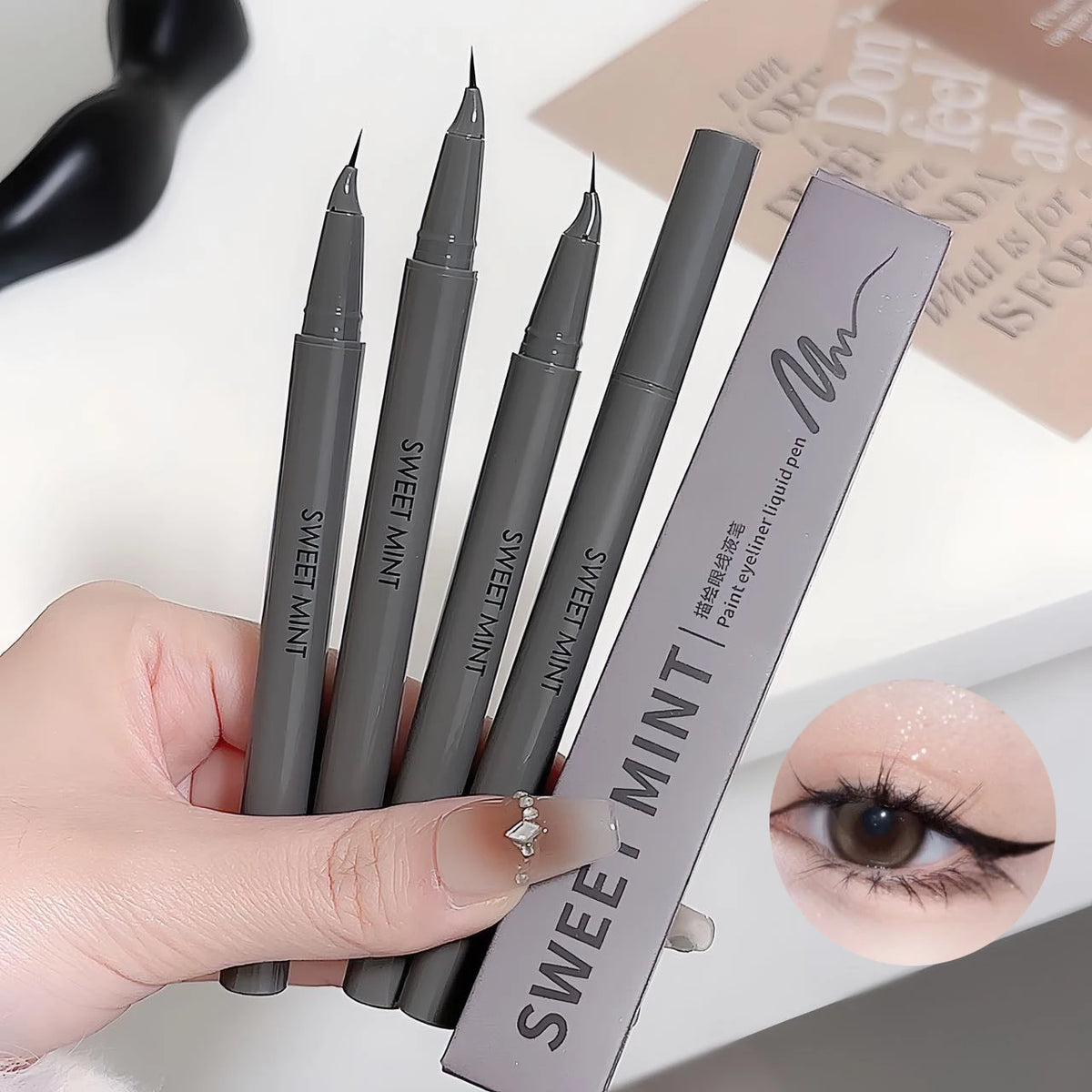 Curved Fine Tip Waterproof Liquid Eyeliner | Quick Dry Liquid Eyeliner Pen PRIMED