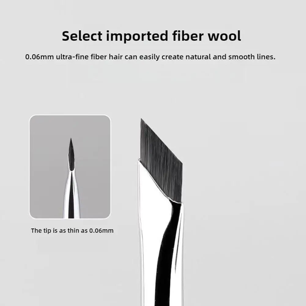 Angled Sickle Eyebrow Brush – Fine Detail & Eyeliner Tool