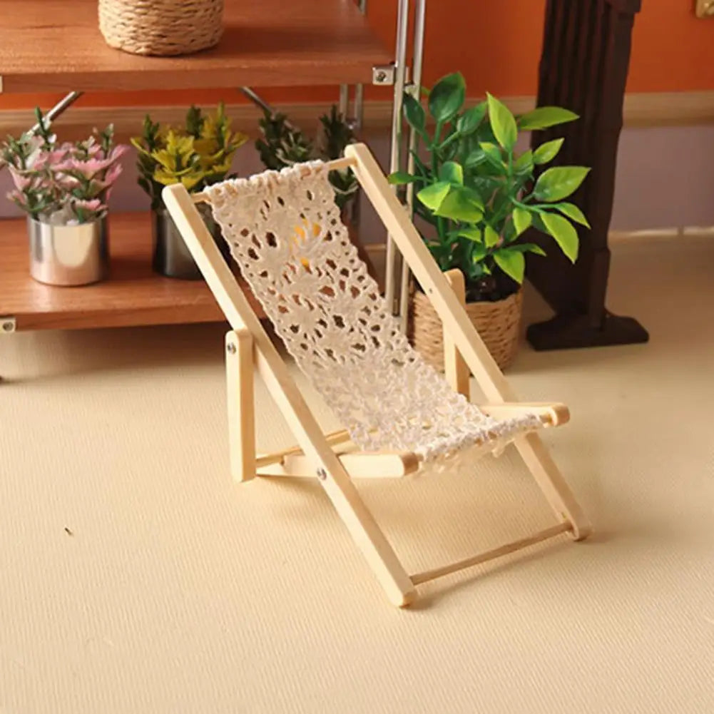 1/12 Miniature Wood Beach Chair – Dollhouse & Micro Landscape Dollhouse Furniture PRIMED
