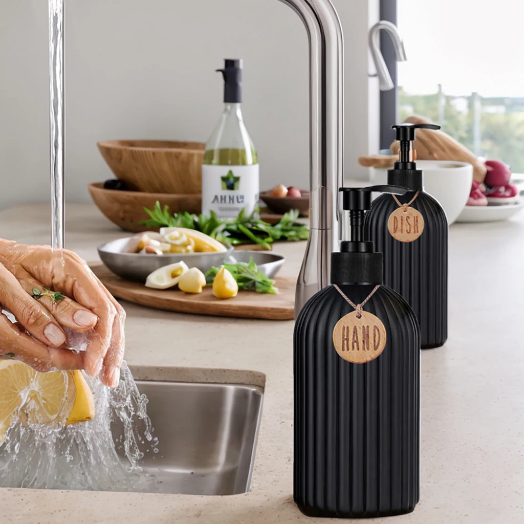 2-Pack Black Soap Dispensers & Silicone Tray – 500ml Refillable Soap Dispenser Set PRIMED