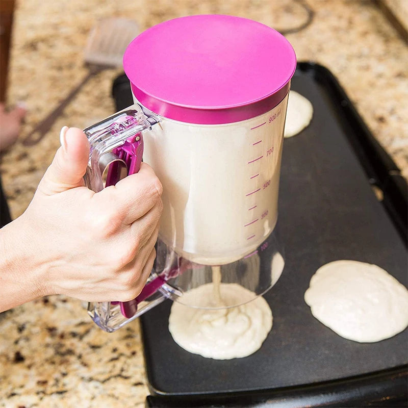 LMETJMA 4-Cup Pancake Batter Dispenser 900ml with Measuring Label Batter Dispenser PRIMED