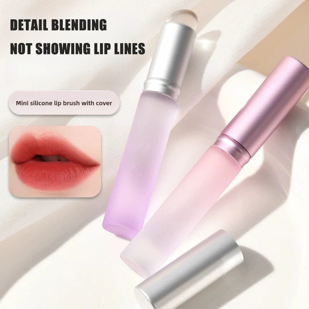 Mini Silicone Lip Brush with Cover – Lipstick & Concealer