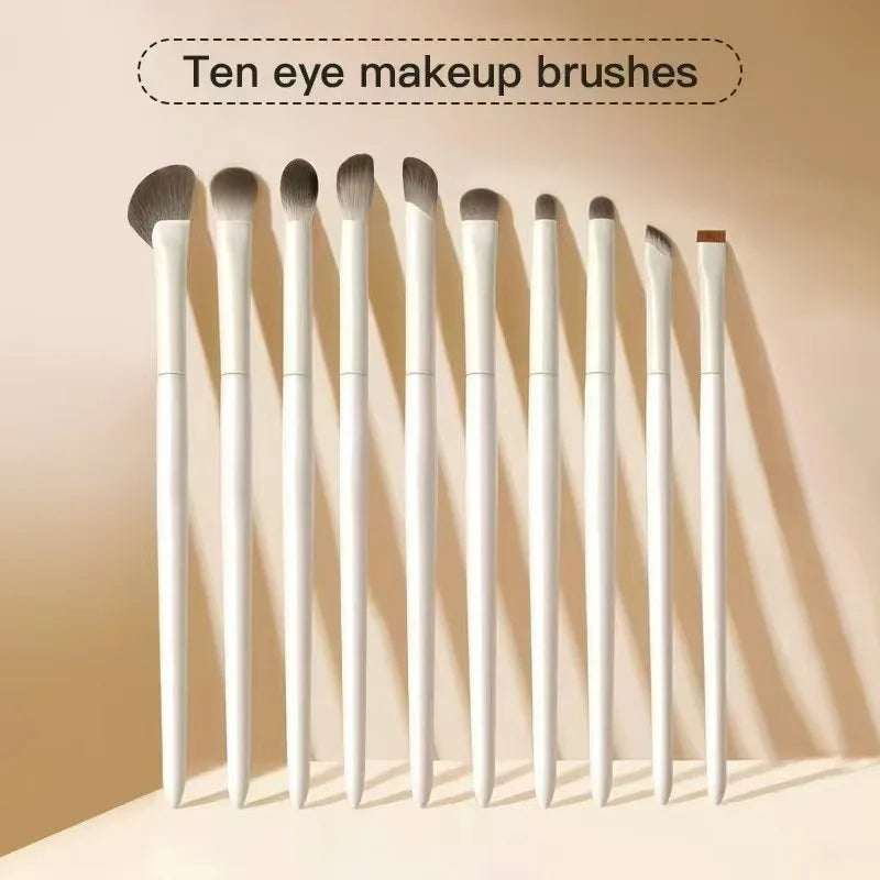 Eyeshadow Makeup Brush – Blush, Brow, Powder & Contour