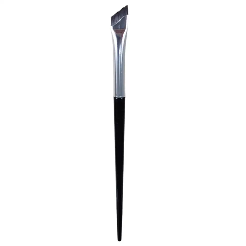 Angled Sickle Eyebrow Brush – Fine Detail & Eyeliner Tool