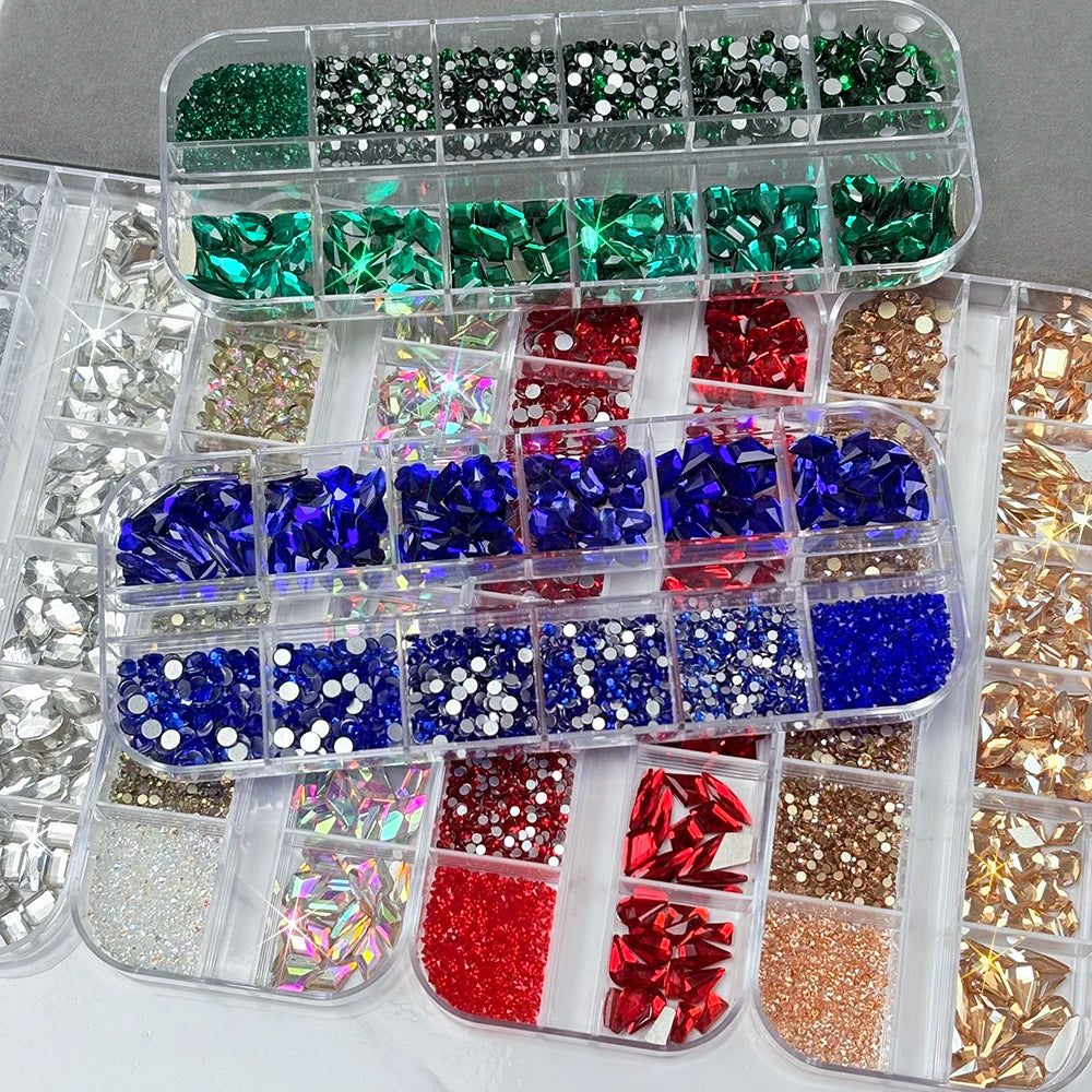 12-Grid Mixed Nail Rhinestones – Hearts, Gems & Sparkle Nail Rhinestone Set PRIMED
