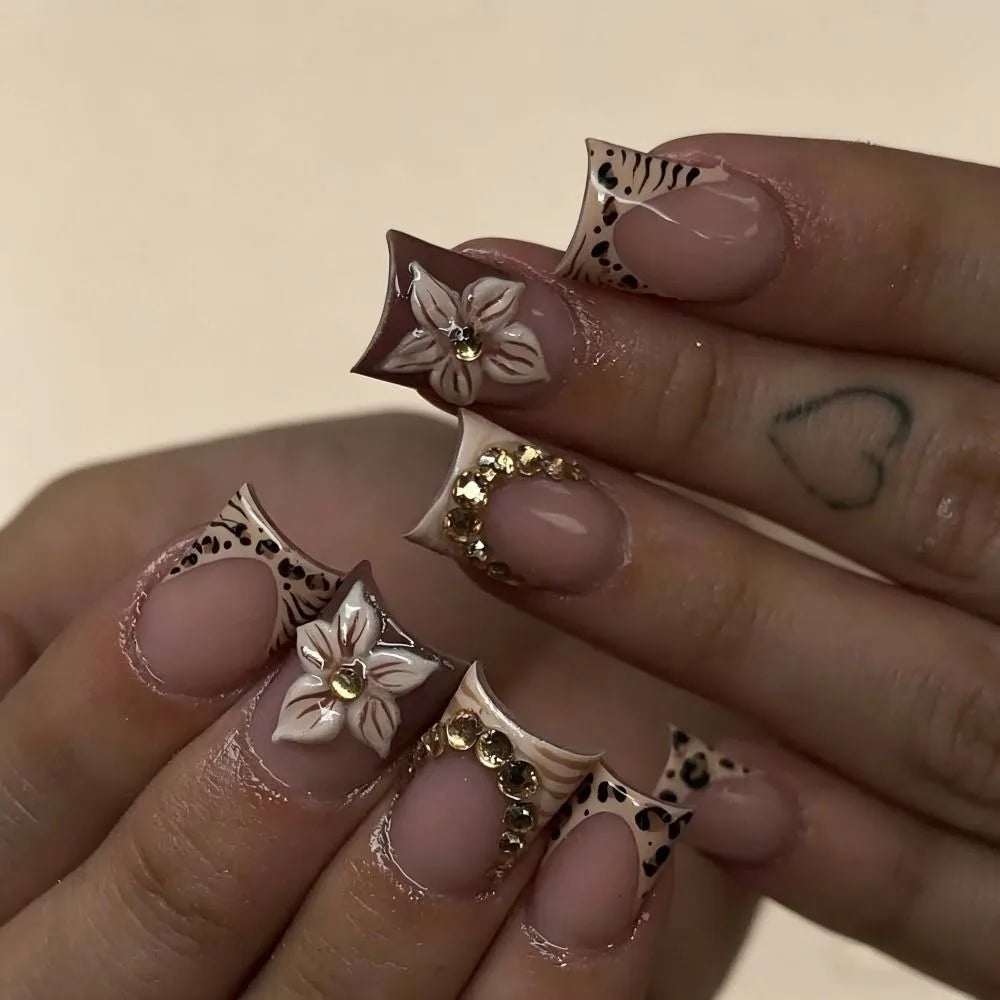 Y2K Press On Nails – Rhinestone 3D Bow & Flower Square Tips Press On Nails PRIMED