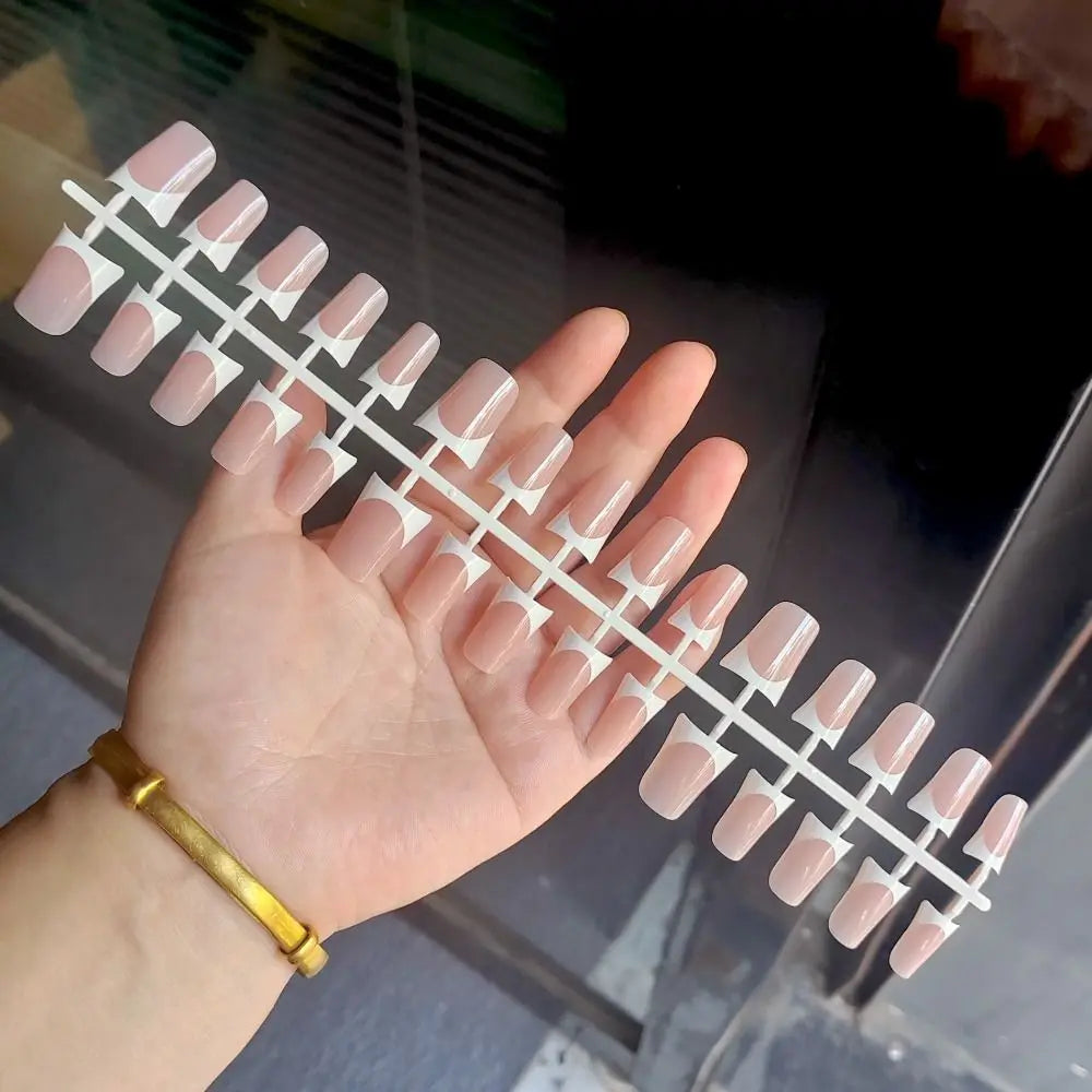 French Duckbill Press-On Nails White Pink Y2K Style 30 Pcs