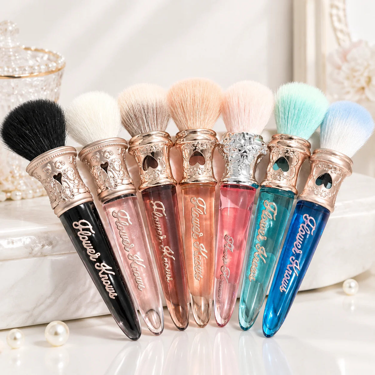 Flower Knows Moonlight Mermaid Brush – Pearlescent Makeup