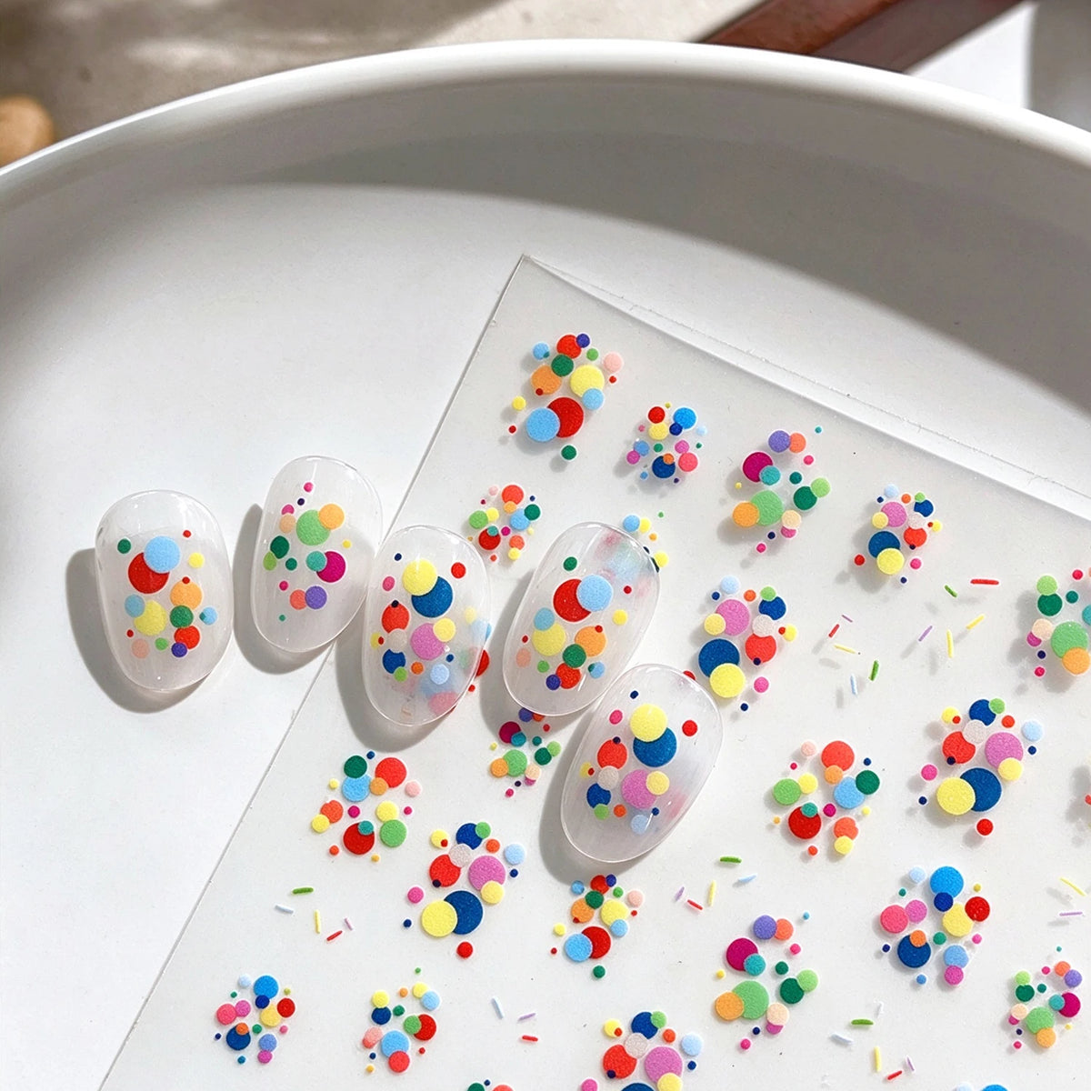 Dopamine Circle Nail Art Stickers – 3D Iridescent Decals Nail Art Stickers PRIMED